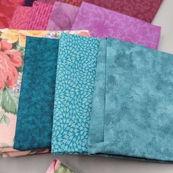 Assorted Fat Quarters Quilting Fabric Blue Pink Purple Floral More Cotton 19 Pc - Picture 3 of 6